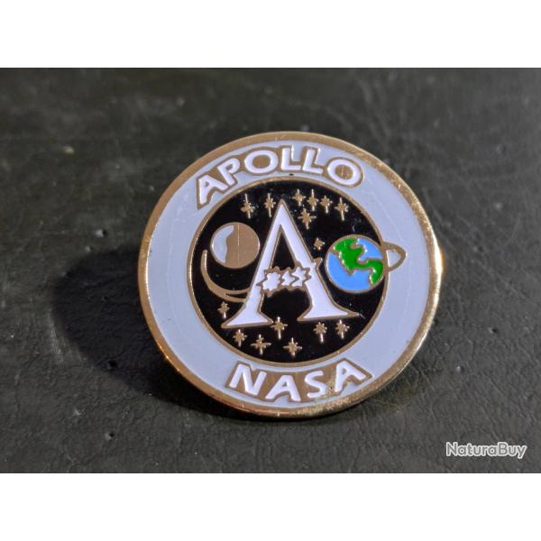 Pin's NASA Programme Apollo Terre Lune conqu�te spatiale - enamel pin arthemis
