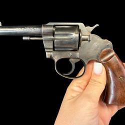 SUPERBE COLT NEW POLICE cal. 38SW num&eacute;ro de s&eacute;rie 21376