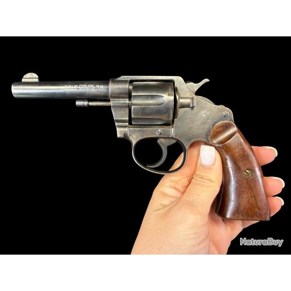 SUPERBE COLT NEW POLICE cal. 38SW num�ro de s�rie 21376