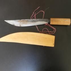 Couteau asiatique artisanal