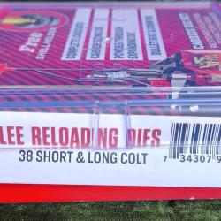 Jeux d'outils de rechargement Lee calibre 38 short & long Colt