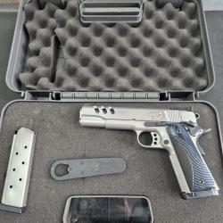 SMITH & WESSON 1911 performance center custom cal 45ACP