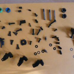Important lot de pi&egrave;ces pour pistolet &agrave; air comprim&eacute; FEINWERKBAU LP65 ou LP80