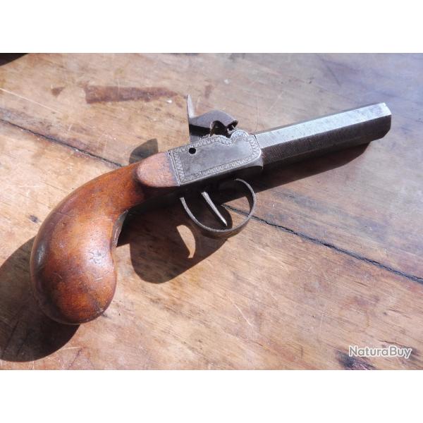 petit revolver belge poudre noire 12mm?  faiblesse du ressort de maintien du chien
