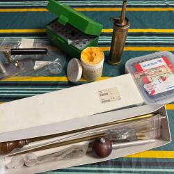 Ensemble d&eacute;butant poudre noire / presse / poire / kit nettoyage