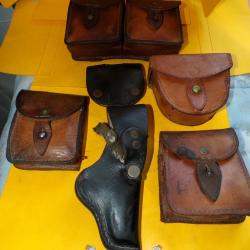 LOT D'ETUIS EN CUIR DE L'ARMEE FRANCAISE ET ALLEMANDE POUR LE HOLSTER,  ETAT  VOIR PHOTOS . POUR TOU