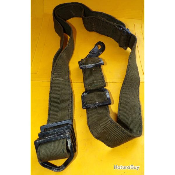 ARMEE AMERICAINE U.S : SANGLE AVEC BOUCLE EN ALUMINIUM ; SANS MARQUAGE U.S , LARGEUR 4,5 CM LONGUEUR