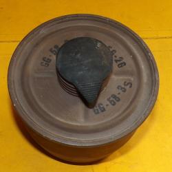 FILTRE A  AIR MODELE 57 DE L'ARMEE FRANCAISE  ,  ETAT NEUF VOIR PHOTOS . POUR TOUT RENSEIGNEMENT ME