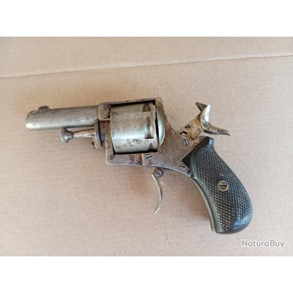 320 bull dog fabrication  belge