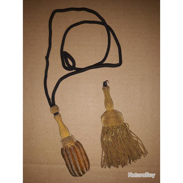 lots dragonne en fil dor suspente de 40cm + une autre incomplete officier superieur collection