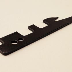 Outil multifonction pour AKM