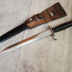 V 292644 Baionnette Suisse FASS 57 Stgw 57 + porte fourreau en cuir