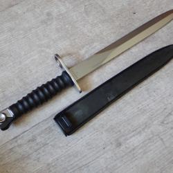 W 522041 Baionnette Suisse pour FASS 57 (ou pour la chasse ?). Stgw 57 Bajonett