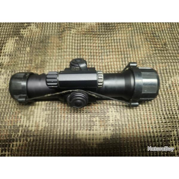 Aimpoint 7000 en 4moa