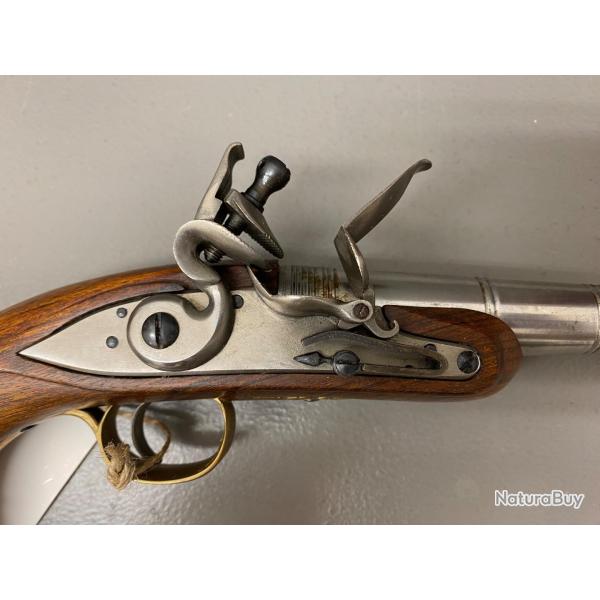 DAVIDE PEDERSOLI Mod�le QUEEN ANNE calibre 50 �tat neuf avec coffret bois