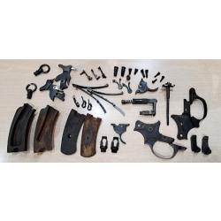 Lot de pi&egrave;ces revolver 1892 fran&ccedil;ais