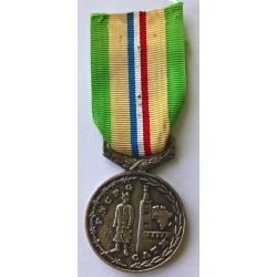 M&eacute;daille FNCPG F&eacute;d&eacute;ration Nationale des Combattants Prisonniers de Guerre Afrique du Nord