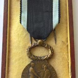 M&eacute;daille Soci&eacute;t&eacute;s de secours mutuels, Minist&egrave;re du travail et la pr&eacute;voyance sociale