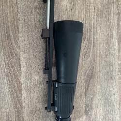 Jumelle de hutte 9x63 sur pied amortisseur