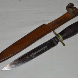 COUTEAU SABATIER "DURANDAL" AVEC FOURREAU EN CUIR-POIGNARD DE CHASSE OU POIGNARD DE SCOUT