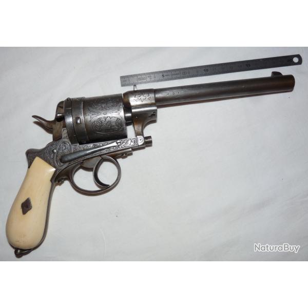 GROS REVOLVER ��MONTENEGRIN�� TYPE GASSER 11mm A RESTAURER. CATEGORIE D