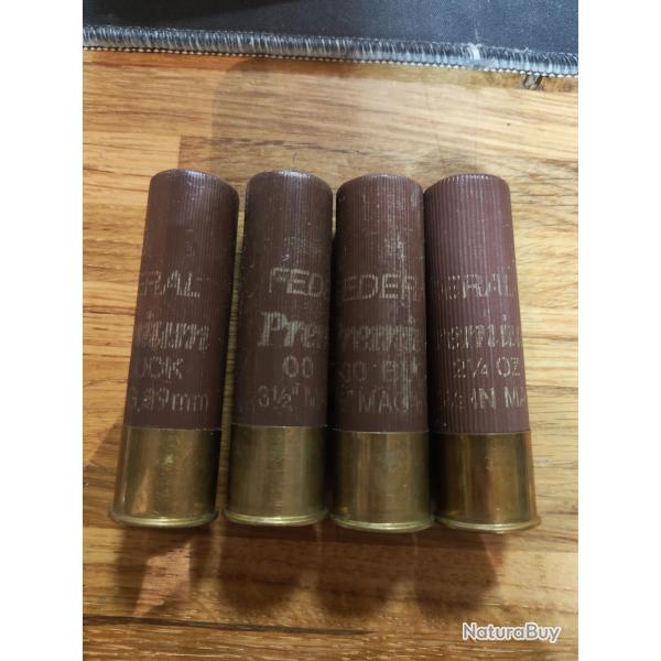 4 cartouches F�d�ral 10/89 Premium BB et 00 Buck