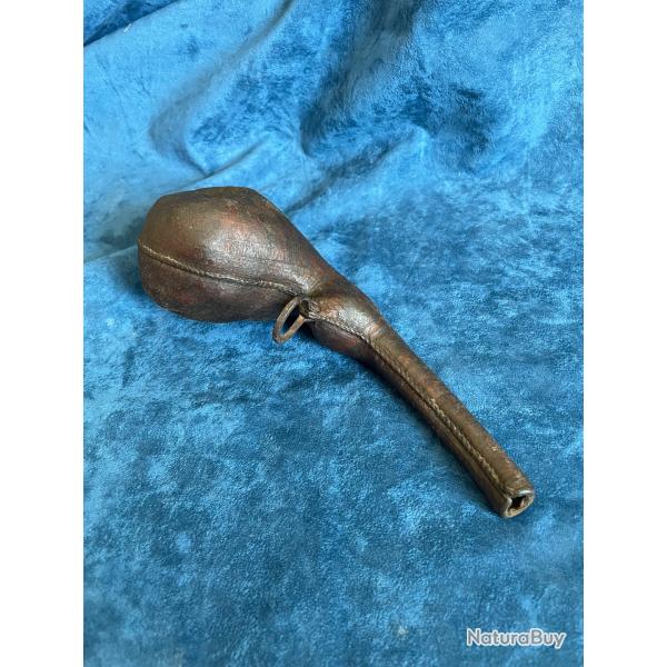 Poire � poudre orientale XIXi�me