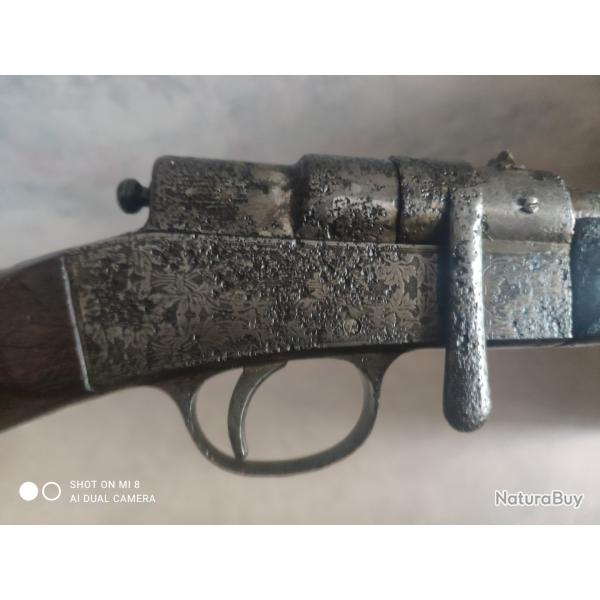 Carabine BUFFALO 9mm en �tat de marche. Arme de cat�gorie D, pi�ce d'identit� obligatoire.