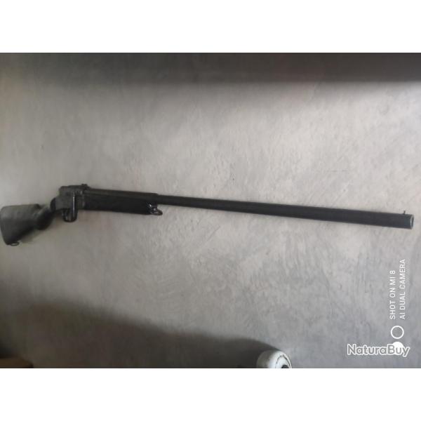 Carabine BUFFALO 9 mm . Arme de cat�gorie D, pi�ce d'identit� obligatoire.