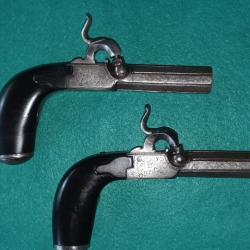 Paire de pistolets