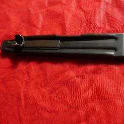 Capot avec levier d'armement de PM UZI