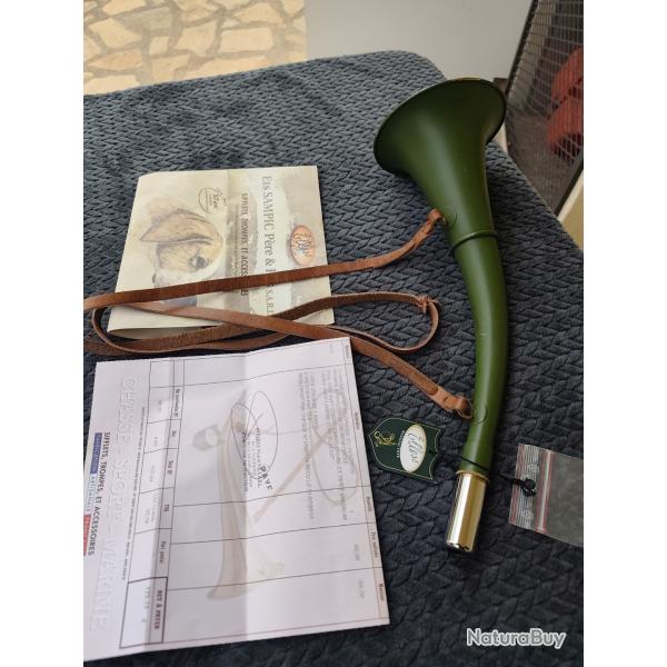 Trompe ELLESS � pavillon 40 cm renforc�e d'un jonc avec corps embouchure et pipet magnum