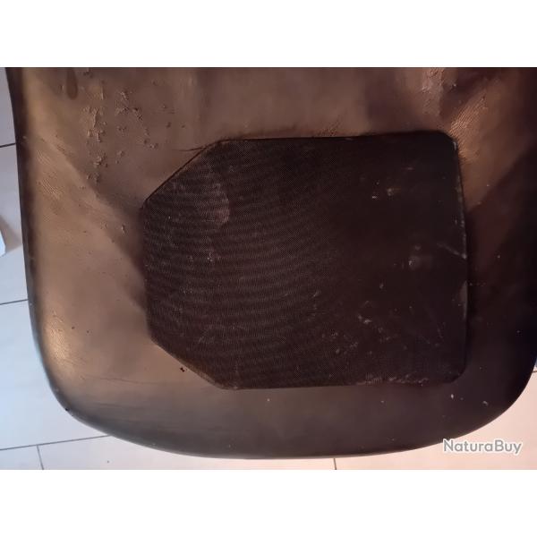 PLAQUE BALISTIQUE DE NIVEAU 3 EN 25 x 20 CM POUR GILETS PARE BALLES