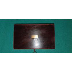 Pistolet &agrave; percussion en coffret
