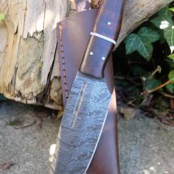 Bowie Couteau de Chasse Damas Lame 256 Couches Manche Bois Fabric Artisanale Etui Cuir
