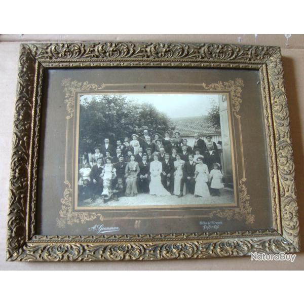 Ancien cadre photo en bois vintage avec photo d'�poque d�but 20�me