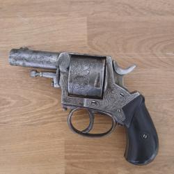 Magnifique Revolver Type Bulldog - Calibre .450 - Grav&eacute; - Cat&eacute;gorie D
