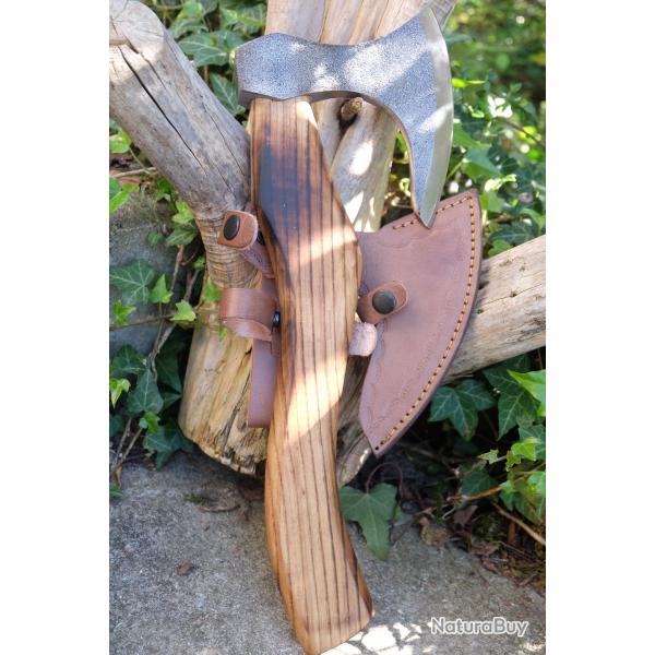 Hache De Viking Bj�rn C�te-de-Fer Lame Acier Carbone 1055 Manche Bois Etui Cuir Fabric Artisanale