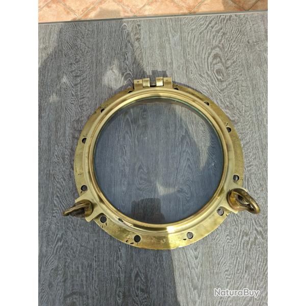 Superbe hublot de bateau diam 50cm