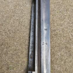 Planchette &eacute;l&eacute;vatrice Mauser 98k usin&eacute;e num&eacute;ro 04 et WaA