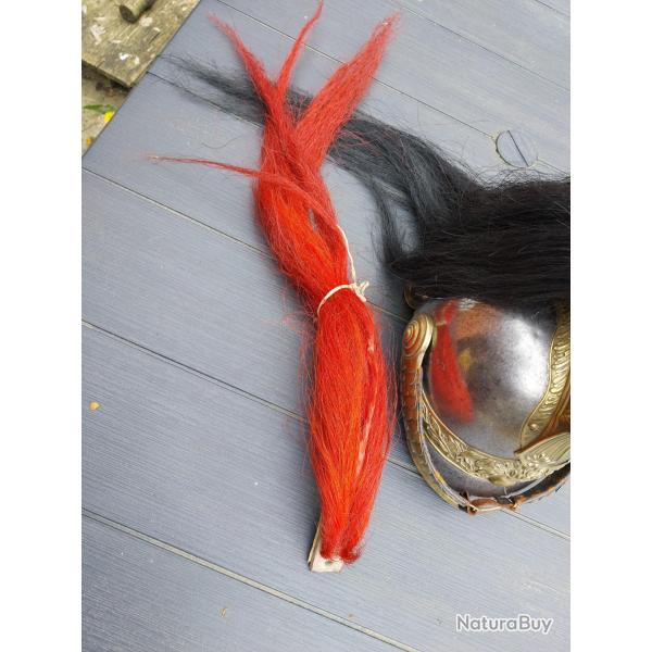 Crini�re rouge pour casque de trompette cuirassier