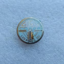 PINS GENDARMERIE NATIONALE LES AMIS DU GIGN GROUPEMENT INTERVENTION DE LA GENDARMERIE NATIONALE