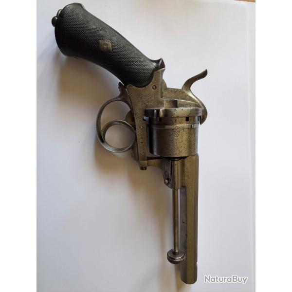 R�volver � broches type Lefaucheux