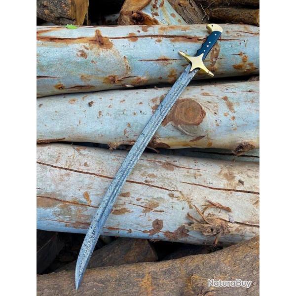 �p�e en acier damas