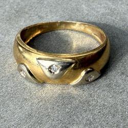 Bague 2 ors 18 carats avec diamants - taille 53