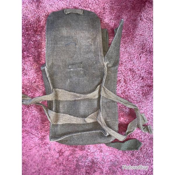 Pochette � pansements TAP , dat�e 1954 . R�utilis�e en 1985 . �tat neuf.