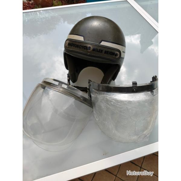 Casque moto avec visieres
