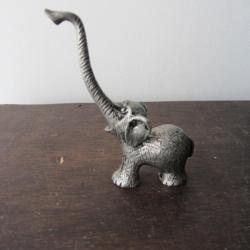 El&eacute;phant en &eacute;tain "Royal Pewter" 1982