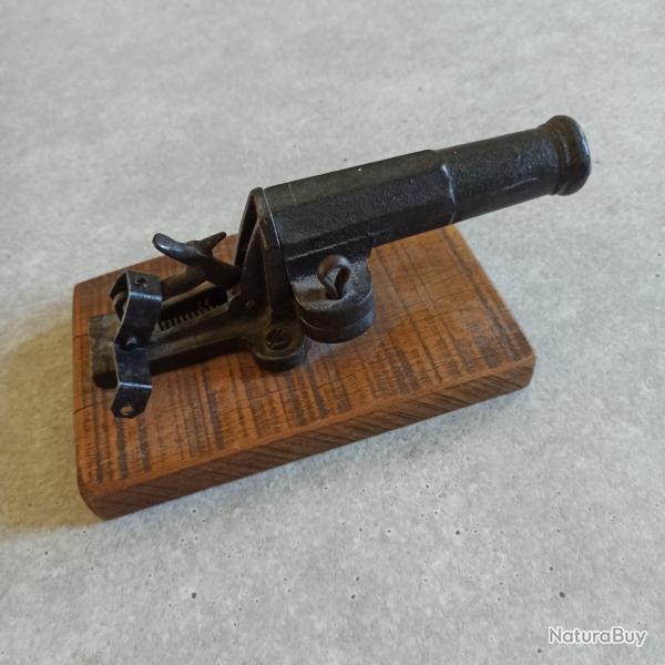 Canon d'alarme ou avertisseur cal 16 de la Manufacture d'Armes et Cycles de Saint-Etienne XXe