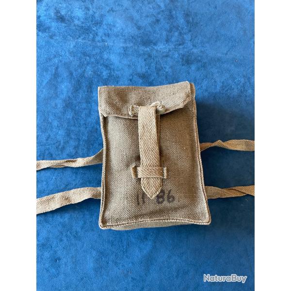 Trousse, pochette individuelle 1er secours TAP l�gion Alg�rie